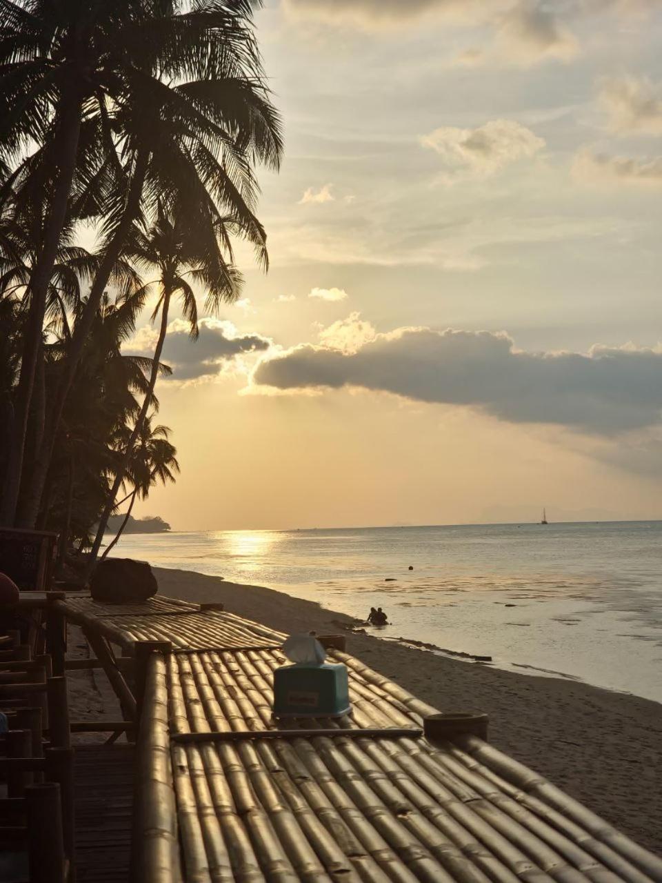 A Little Bungalows By Beach Amphoe Koksamui Exterior photo